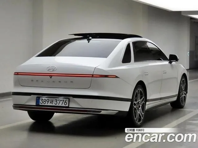 Hyundai Grandeur 2023 thumb 4