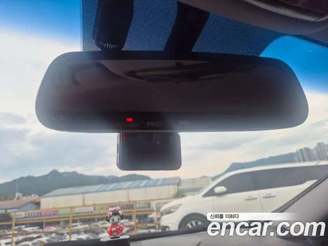 Hyundai Grandeur 2014 thumb 10