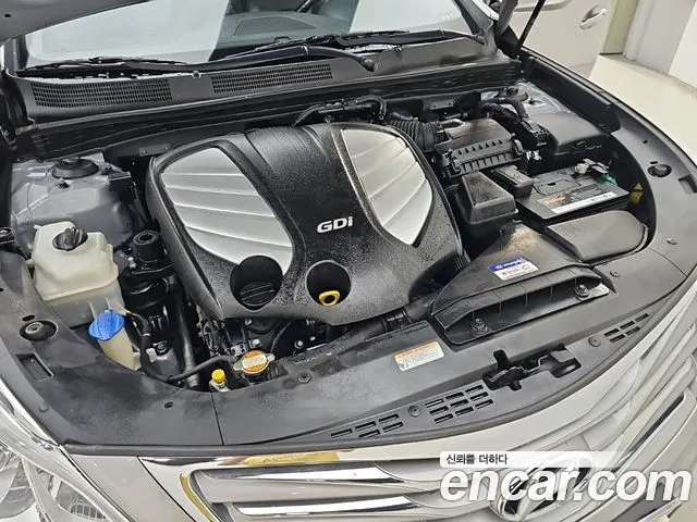 Hyundai Grandeur 2011 thumb 6