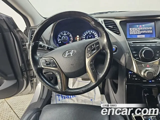 Hyundai Grandeur 2011 thumb 9