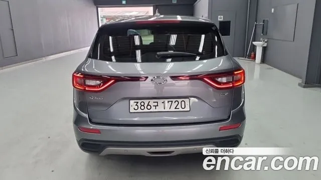 Renault-KoreaSamsung Koleos 2021 thumb 2