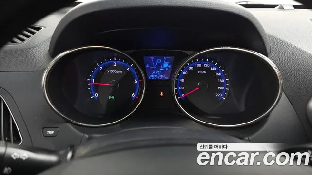 Hyundai Tucson 2012 thumb 8