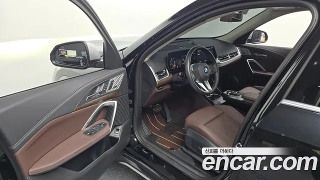 BMW X1 2024 thumb 10