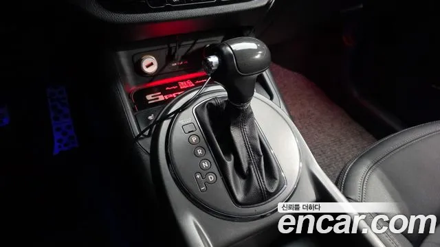 Kia Sportage 2012 thumb 8