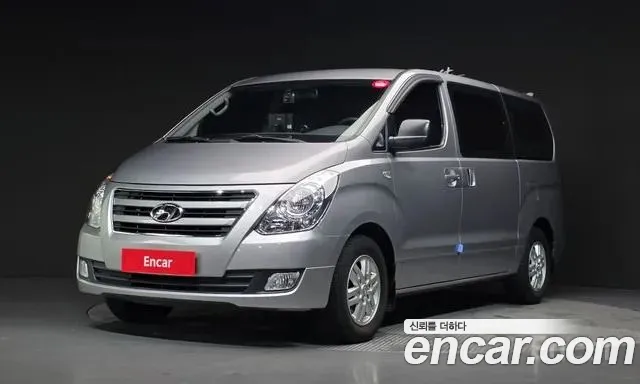 Hyundai Starex 2016 thumb 2