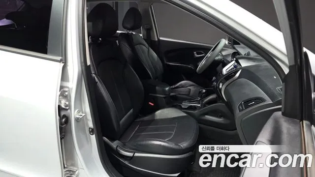Hyundai Tucson 2013 thumb 11