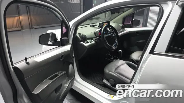 ChevroletGMDaewoo Spark 2015 thumb 10