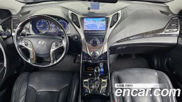 Hyundai Grandeur 2011 thumb 6