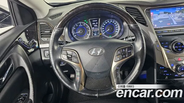 Hyundai Grandeur 2011 thumb 12