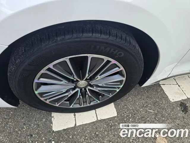 Hyundai Grandeur 2017 thumb 5