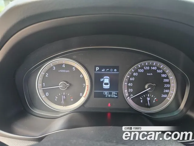 Hyundai Grandeur 2017 thumb 8