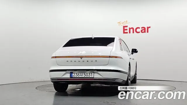Hyundai Grandeur 2023 thumb 4