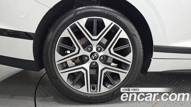 Hyundai Grandeur 2023 thumb 5
