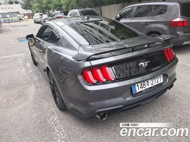 Ford Mustang Mach-E 2022 thumb 4
