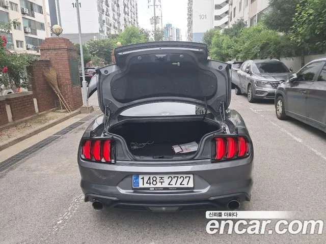 Ford Mustang Mach-E 2022 thumb 6