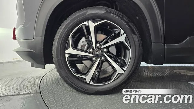ChevroletGMDaewoo TrailBlazer 2025 thumb 5