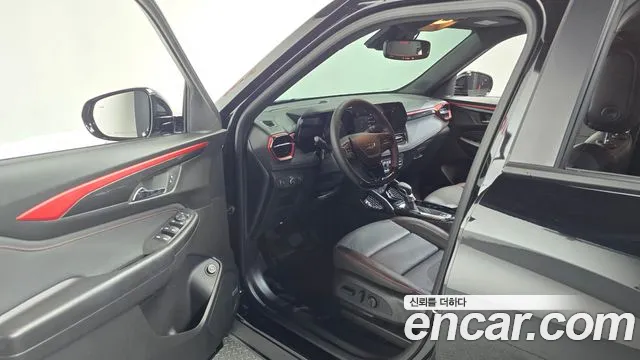 ChevroletGMDaewoo TrailBlazer 2025 thumb 10