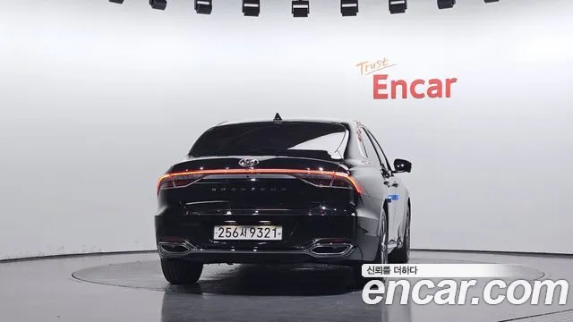 Hyundai Grandeur 2021 thumb 4