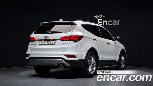 Hyundai Santa Fe 2016 thumb 2