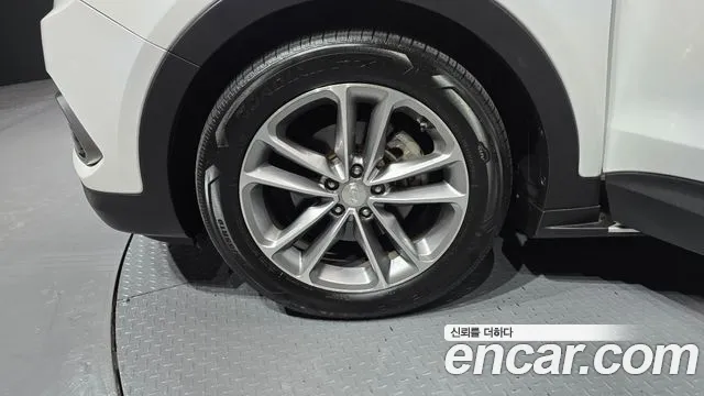 Hyundai Santa Fe 2016 thumb 5