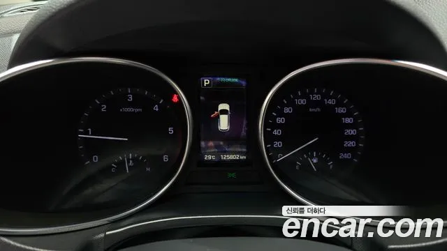Hyundai Santa Fe 2016 thumb 8
