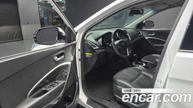 Hyundai Santa Fe 2016 thumb 10