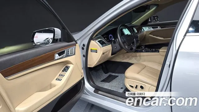 Genesis G80 2017 thumb 10