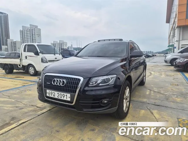 Audi Q5 2011 thumb 12