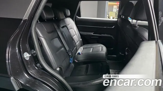 KG_Mobility_Ssangyong Torres 2022 thumb 12