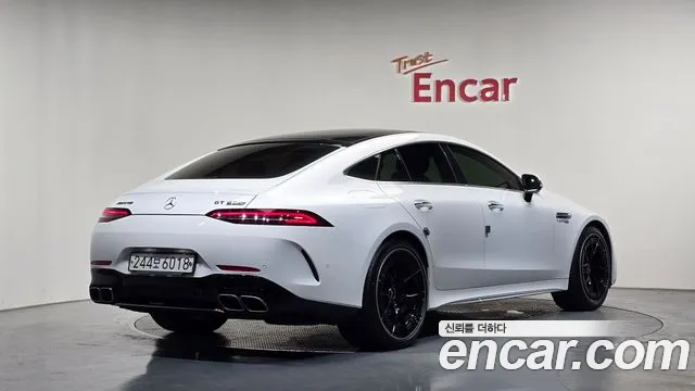 Mercedes-Benz AMG GT 2023 thumb 2