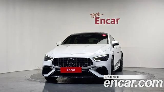 Mercedes-Benz AMG GT 2023 thumb 3