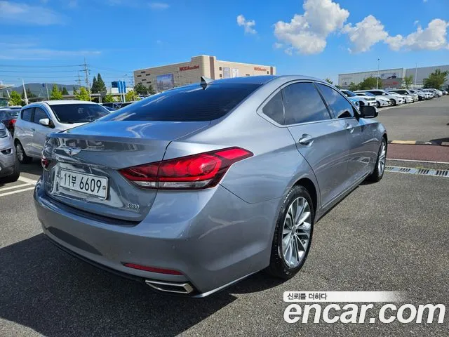 Hyundai Genesis 2015 thumb 2