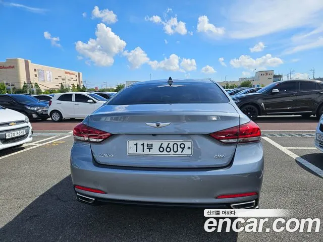 Hyundai Genesis 2015 thumb 4