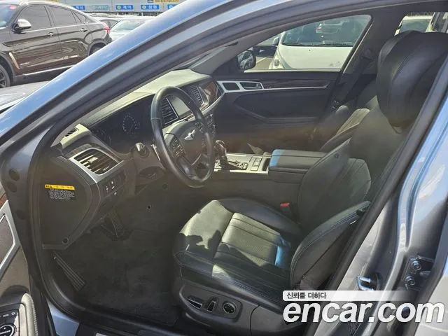 Hyundai Genesis 2015 thumb 10