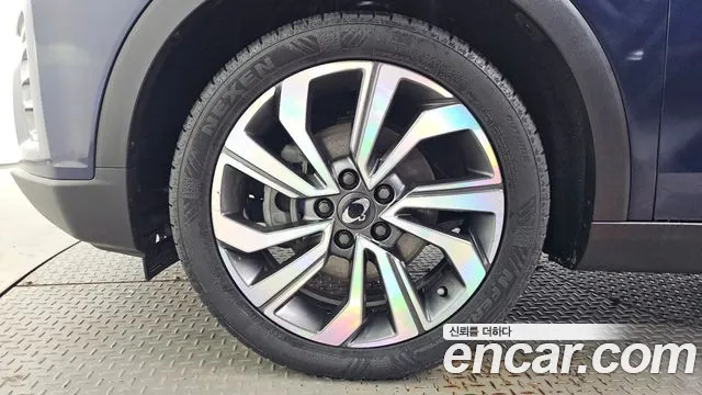 KG_Mobility_Ssangyong TIBOLI 2019 thumb 5