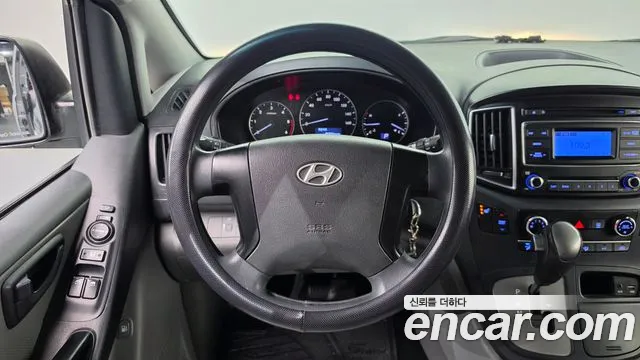 Hyundai Starex 2016 thumb 12