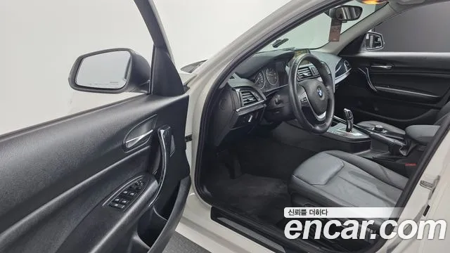BMW 1-Series 2014 thumb 10