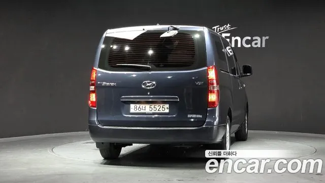 Hyundai Starex 2017 thumb 4