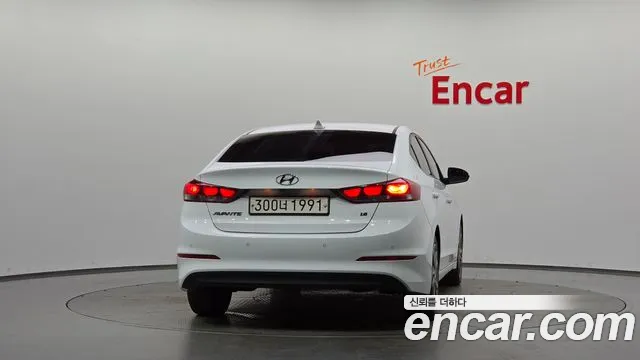 Hyundai Avante 2017 thumb 3