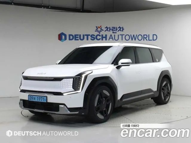 Kia EV9 2023 thumb 11
