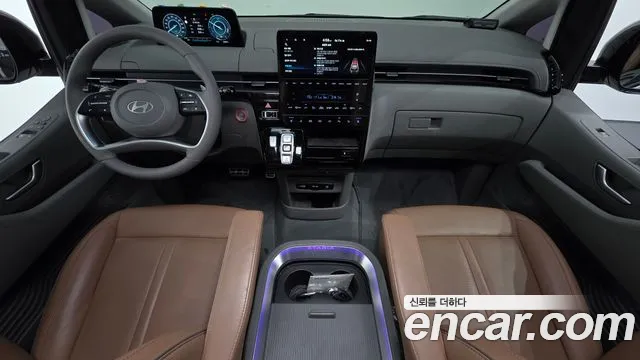 Hyundai Staria 2024 thumb 6