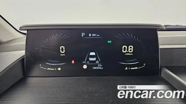 Hyundai Staria 2022 thumb 8