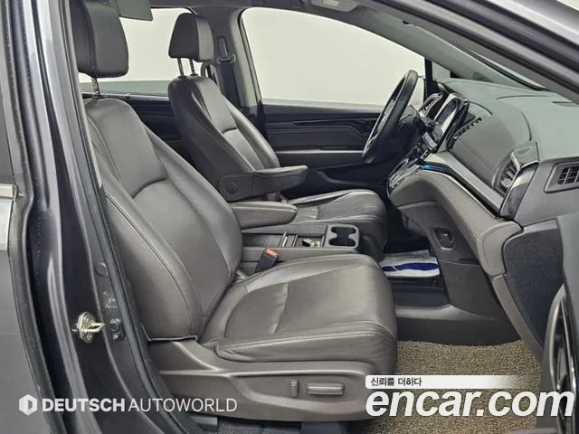 Honda Odyssey 2019 thumb 10