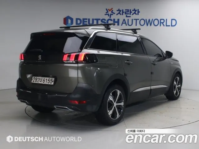 Peugeot 5008 2018 thumb 2