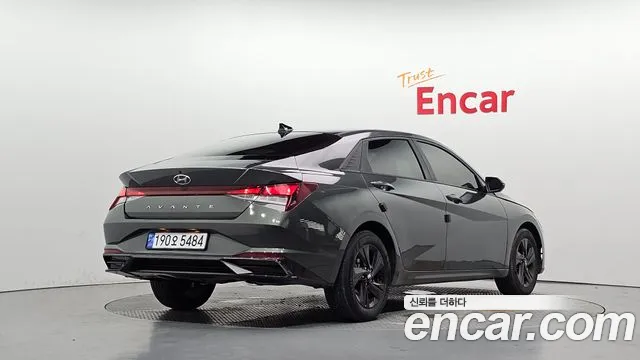Hyundai Avante 2022 thumb 2