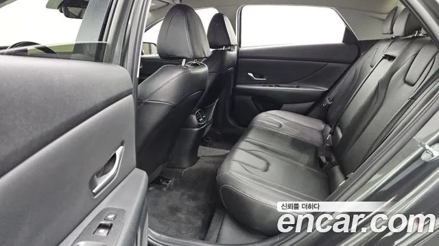 Hyundai Avante 2022 thumb 12