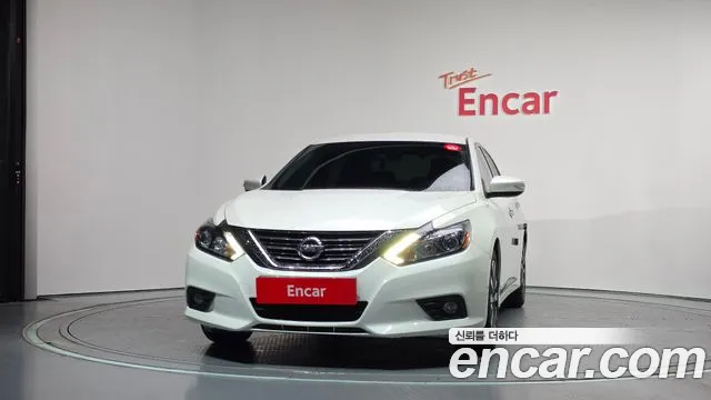 Nissan Altima 2016 thumb 3