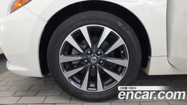 Nissan Altima 2016 thumb 5