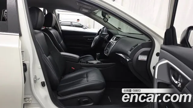 Nissan Altima 2016 thumb 11