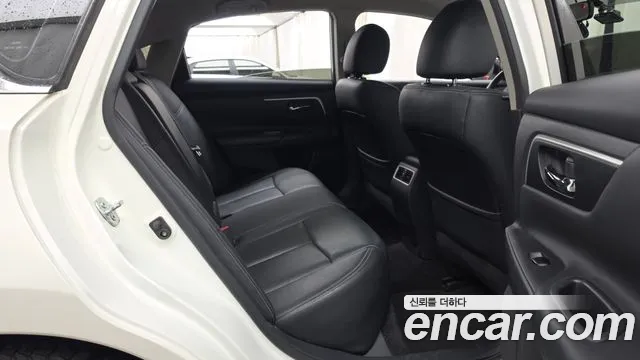 Nissan Altima 2016 thumb 12
